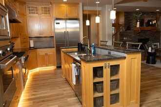 3006 N 192nd Ave in Elkhorn, NE - Building Photo - Building Photo