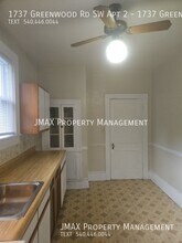 1737 Greenwood Rd SW in Roanoke, VA - Building Photo - Building Photo