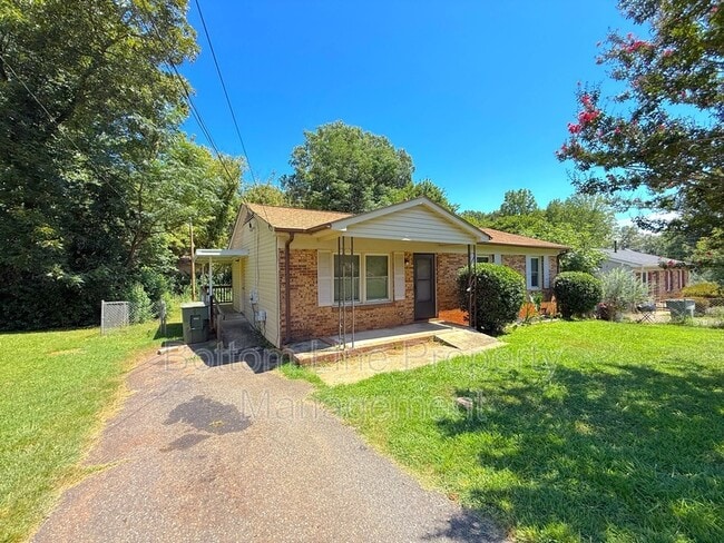 property at 612 Dundeen Dr