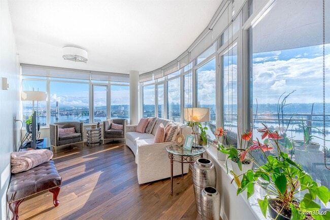 property at 888 Carnarvon St