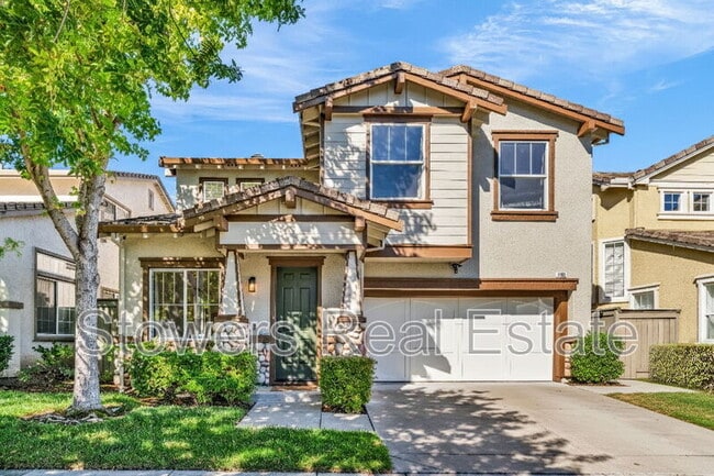 1162 Waverly Cir