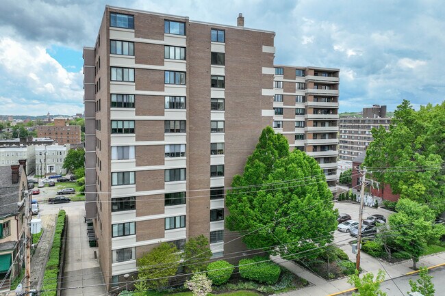 Dithridge House in Pittsburgh, PA - Building Photo - Building Photo