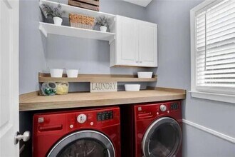 828 Windsor Oak Cir in Lawrenceville, GA - Building Photo - Building Photo