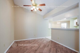 3871 Biscayne Dr, Unit 712 in Winter Springs, FL - Foto de edificio - Building Photo