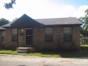 9816 Fulton St in Houston, TX - Building Photo - Building Photo