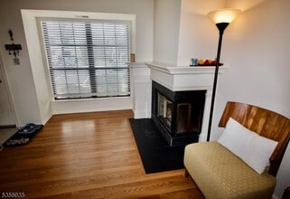 78 Woodward Ln in Bernards, NJ - Building Photo - Building Photo