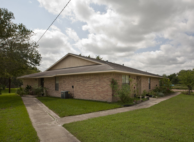 Raintree in Los Fresnos, TX - Building Photo - Building Photo