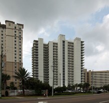 Palacio at Perdido Apartments