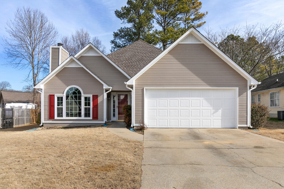 524 Laurel Woods Trl in Helena, AL - Building Photo