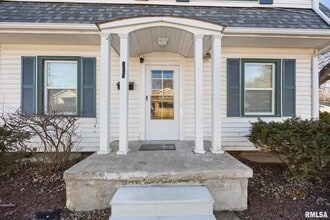 400 E Virginia Ave in Peoria, IL - Building Photo - Building Photo