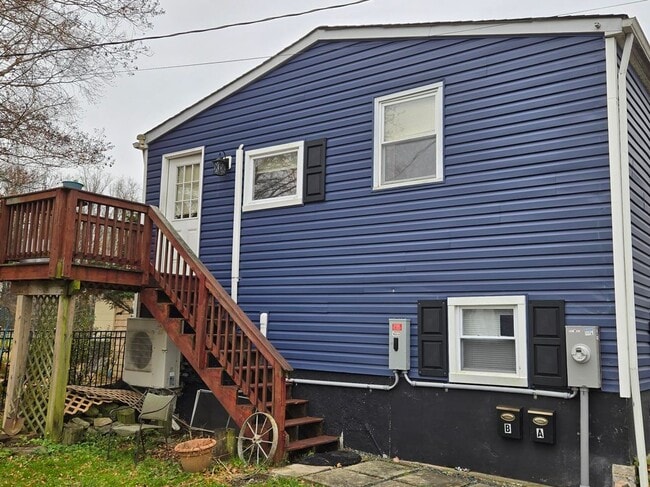 property at 1225 Seneca Rd