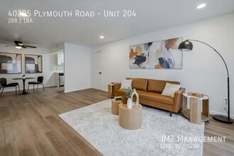 40295 Plymouth Rd in Plymouth, MI - Foto de edificio - Building Photo