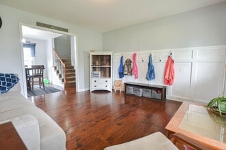 912 Tudor Ln in Clarksville, TN - Building Photo - Building Photo