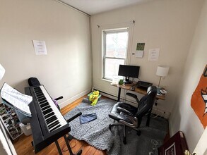 61 Webster Ave, Unit 2L in Somerville, MA - Building Photo - Building Photo