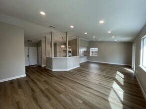 1578 Corgiat Dr in Newman, CA - Building Photo - Building Photo