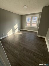 74 Branch St in Waterbury, CT - Building Photo - Building Photo