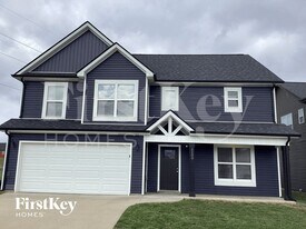 1103 Eagle's View Dr in Clarksville, TN - Building Photo