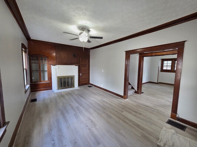 property at 196 N F St