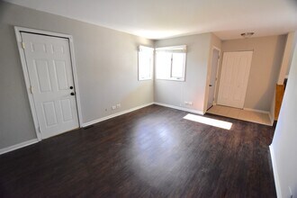 1628 Prestwick Dr in Naperville, IL - Building Photo - Building Photo