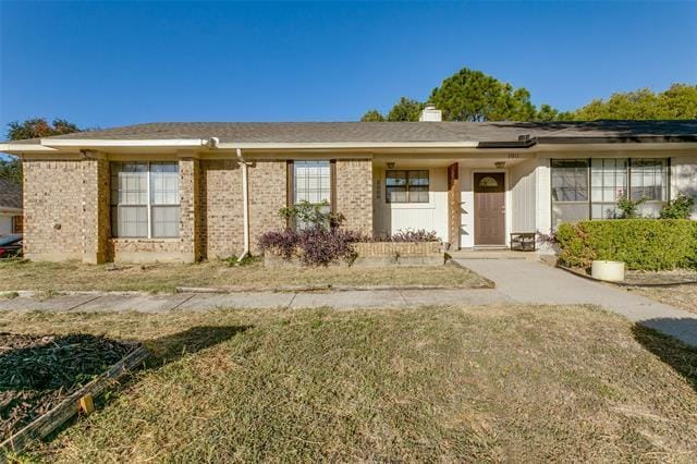 3009 Hilltop Dr
