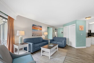 2805B N Ocean Blvd in Myrtle Beach, SC - Building Photo - Building Photo