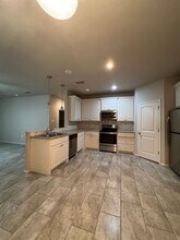 11208 Akron Ave in Lubbock, TX - Building Photo - Building Photo