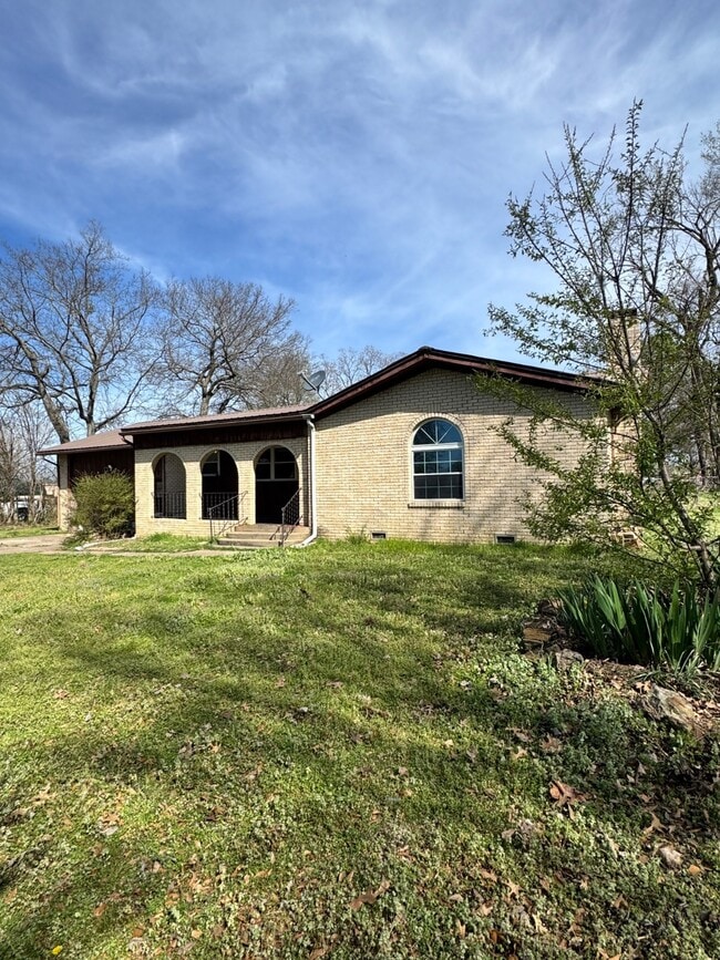 607 Lehigh Ave in Hartshorne, OK - Building Photo - Building Photo