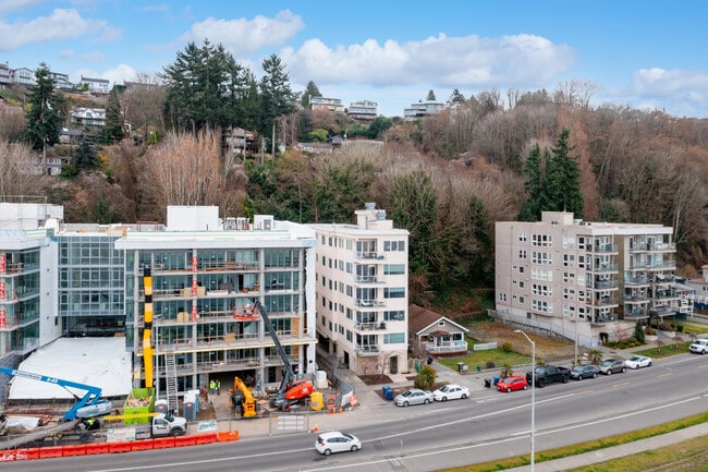 The Saltaire in Seattle, WA - Building Photo - Building Photo