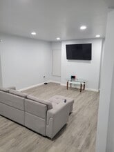 16916 Collingham Dr in Detroit, MI - Building Photo - Building Photo