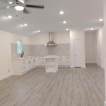 928 E Cameron Ave in Rockdale, TX - Building Photo - Building Photo