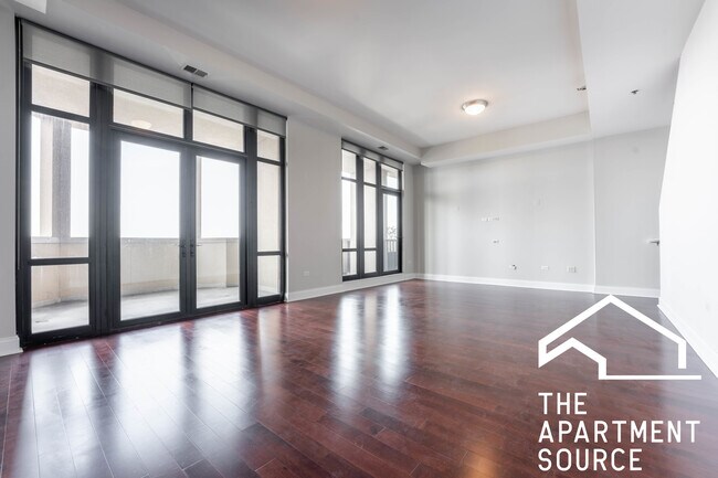 1464 S Michigan Ave, Unit 2407 in Chicago, IL - Building Photo - Building Photo