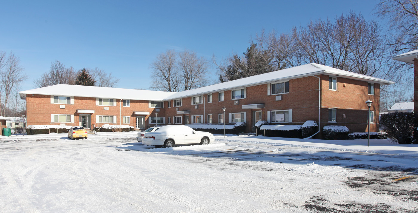 Imperial Garden Apartments in Rochester, NY - Building Photo