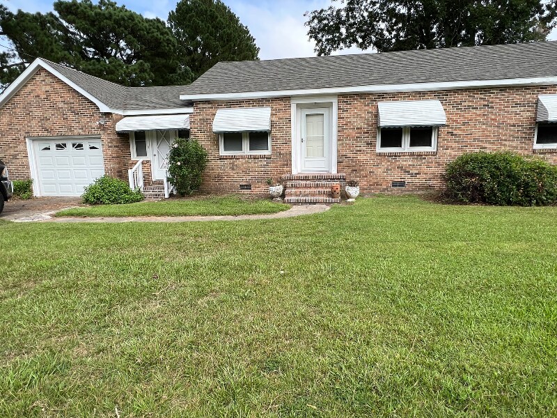 1119 Aydlett Rd in Poplar Branch, NC - Building Photo