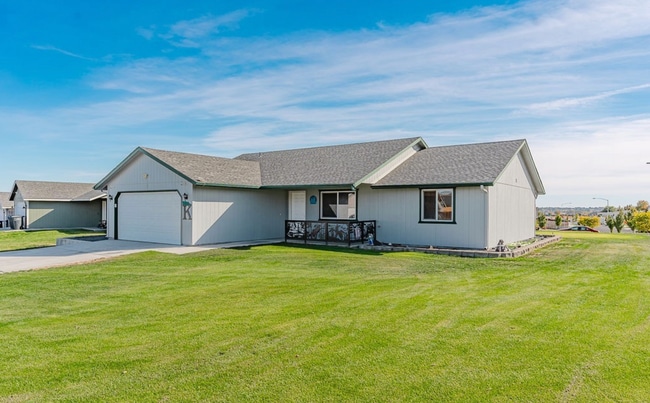1409 W Electra St in Moses Lake, WA - Building Photo - Building Photo