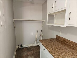 469 McBain Dr in Fayetteville, NC - Building Photo - Building Photo