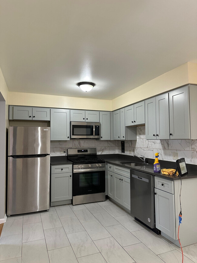 630 N Lincoln Ave, Unit ONE BED