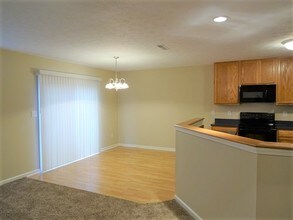 1651 Allegro Way in Indianapolis, IN - Building Photo - Building Photo