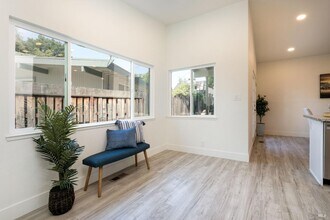 142 Anita Ct in Vacaville, CA - Building Photo - Building Photo