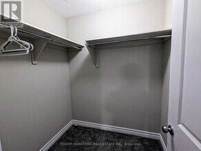 208 Alex Polowin Ave in Ottawa, ON - Building Photo - Building Photo