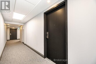 1-101 Falaise Rd in Toronto, ON - Building Photo - Building Photo