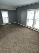 1308 Cedar St, Unit A in Oshkosh, WI - Building Photo - Building Photo