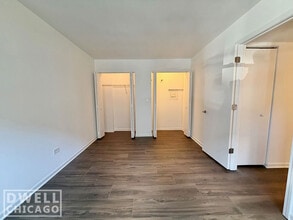 955 W Carmen Ave, Unit 3 in Chicago, IL - Building Photo - Building Photo