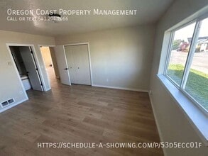 3402 Domingo Ct in Tillamook, OR - Building Photo - Building Photo