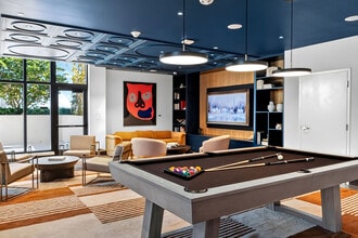 Gallery at FATVillage in Fort Lauderdale, FL - Foto de edificio - Building Photo