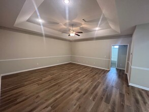 148 Concord Ave in Enterprise, AL - Foto de edificio - Building Photo