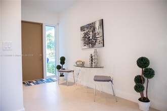 2868 SW 33rd Ct-Unit -2868 in Miami, FL - Building Photo - Building Photo