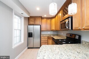 520 S Bethel St in Baltimore, MD - Building Photo