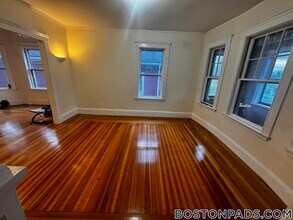7 Watson St in Somerville, MA - Building Photo - Building Photo