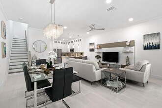 4650 SE Manatee Way in Stuart, FL - Building Photo - Building Photo