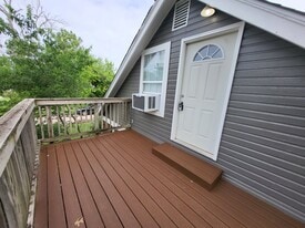 500 N Jackson St in Edmond, OK - Building Photo